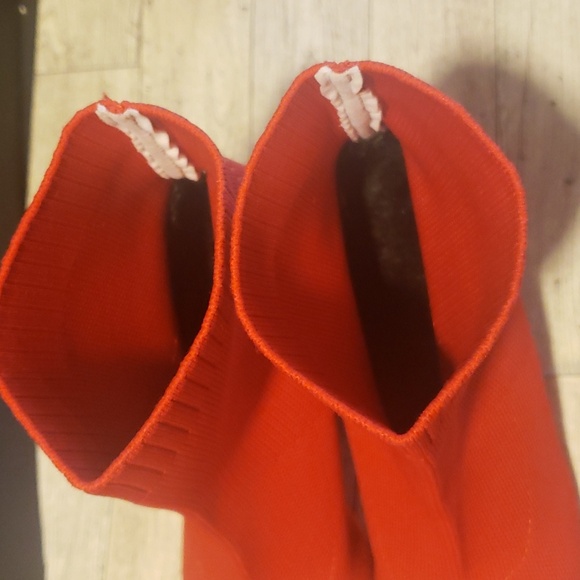 Red Heeled Slip-on Ankle Boots Size 38 - NWOT - Picture 6 of 11